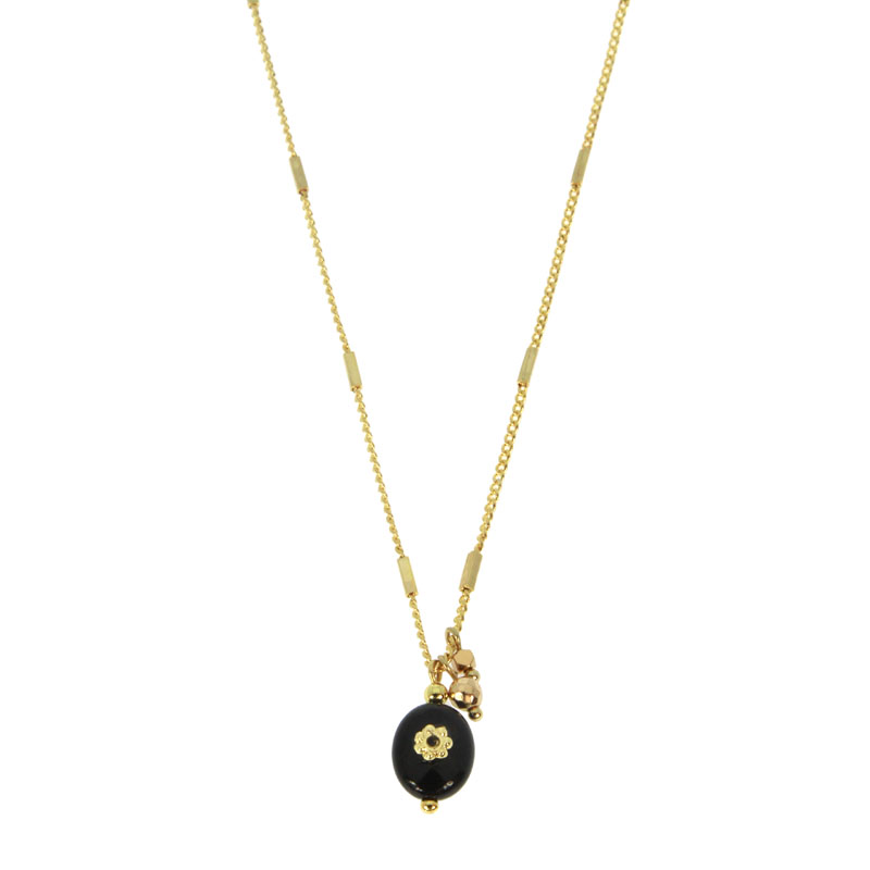 Collier avec chaîne plaquée or et pendentif ovale en onyx noir