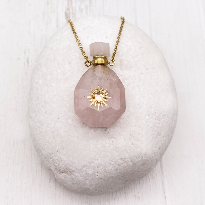 Collier Molly en quartz rosent cristal de Swarovski© Light Peach